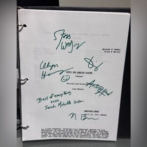 🩸✨ Buffy the Vampire Slayer Finale Script — Signed by 6 Cast Members + COA ✨🩸